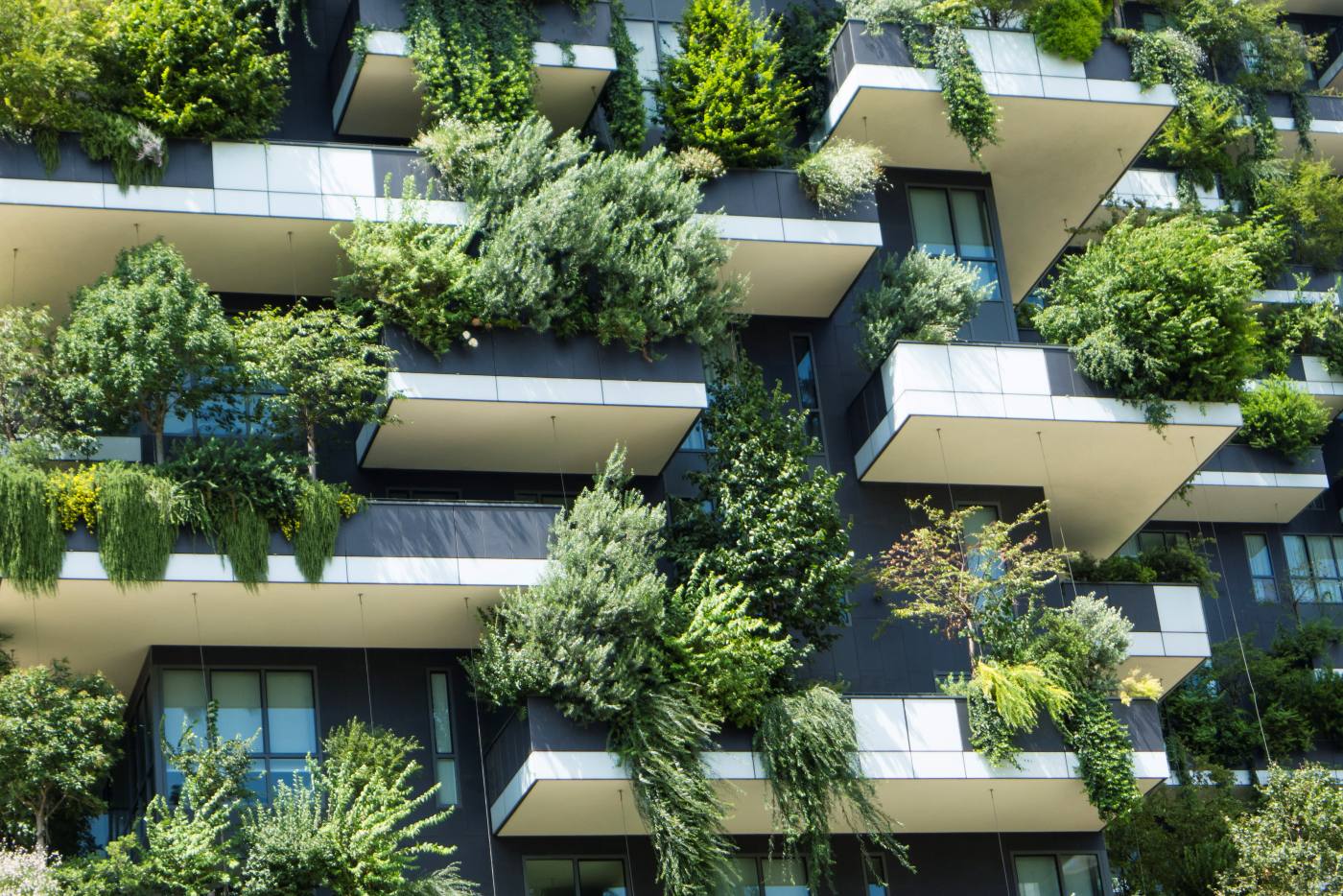 Sustainable building with green architecture